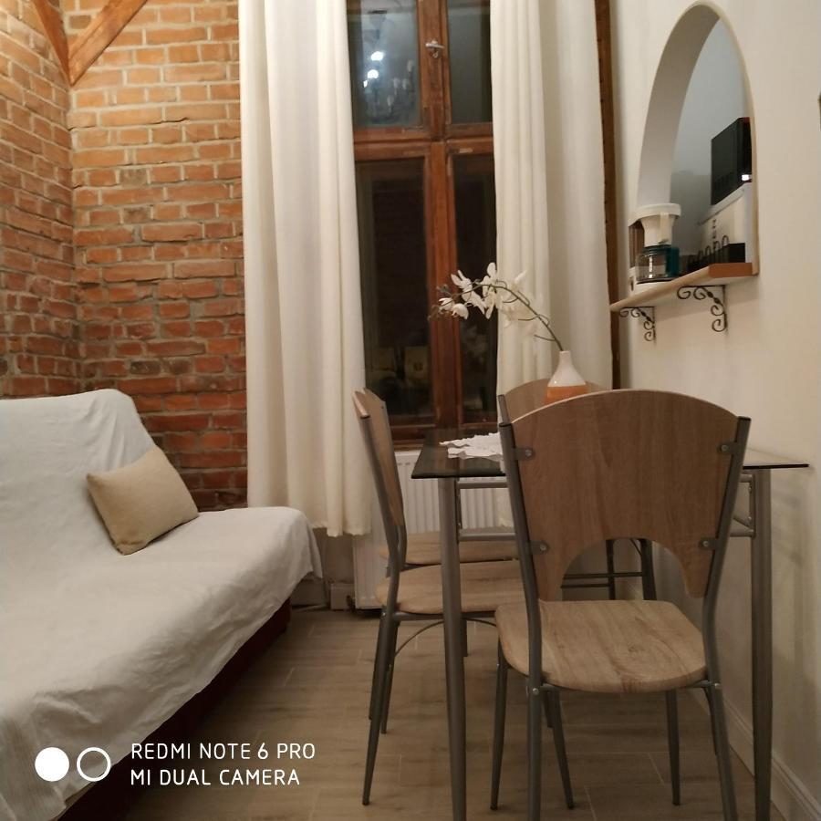 Apartament Pod Zamkiem ออลชติน ภายนอก รูปภาพ